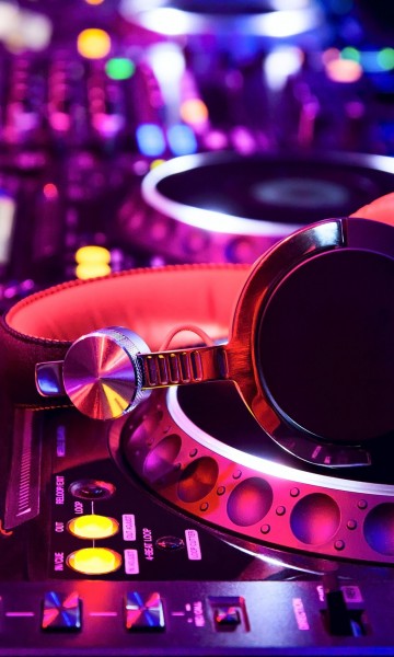 DJ Wallpapers (2).jpg