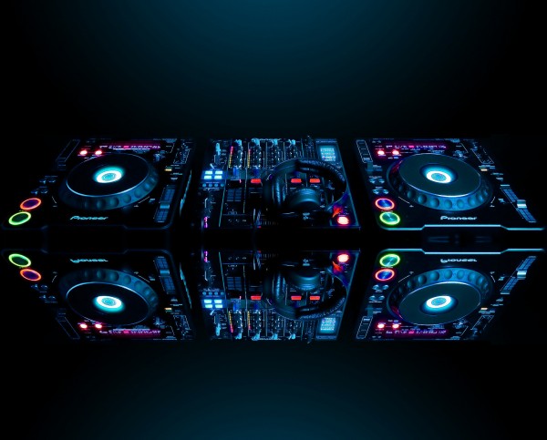 DJ Wallpapers (13).jpg